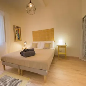 In Acquaviva Bed & Breakfast